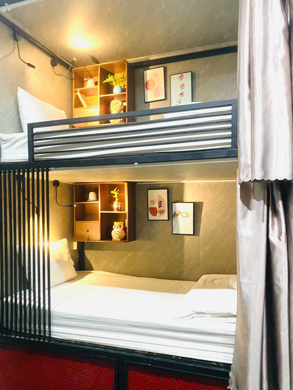 Dorm beds